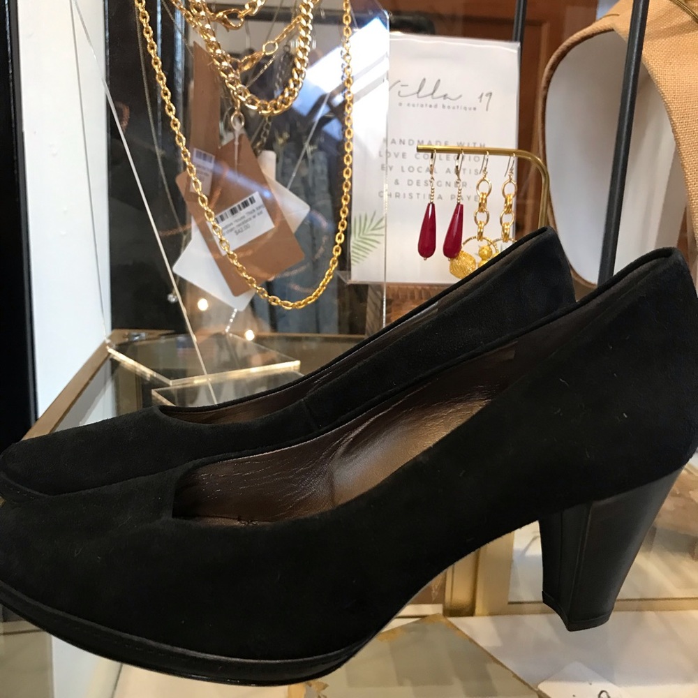 Gabor European Luxury Black Suede Pump Heels, NWOT, US size 6 AU size 4